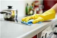 Мойка (мытье, чистка) рабочей зоны: кафель, наружная поверхность кухонного гарнитура