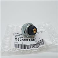 Датчик давления масла под болт Subaru 25240KA051